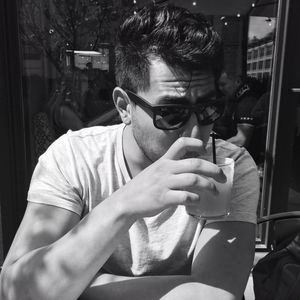 Meet your Posher, Gustavo